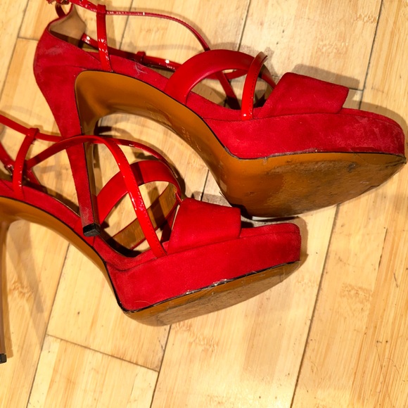 Available STILL - GUCCI Suede Slingback Sandals
Size: 11 | IT 41 - Picture 6 of 9